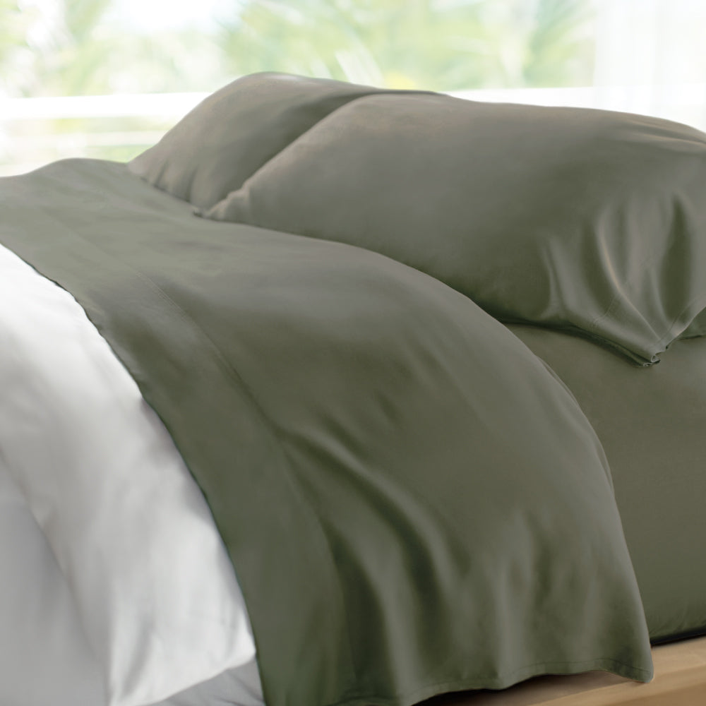 Retreat Bamboo Sheets — Oasis Green / Split-King