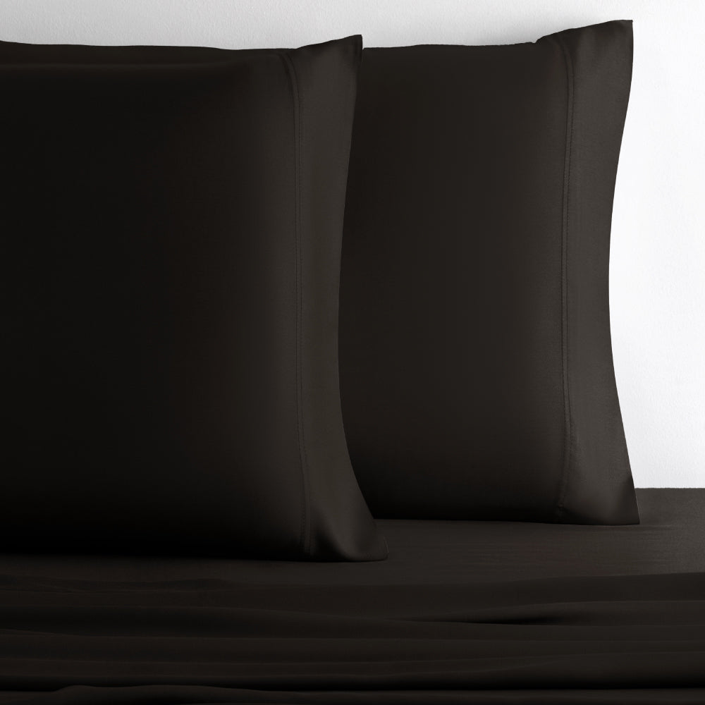 Retreat Bamboo Pillowcase Set — Black Sand / Standard