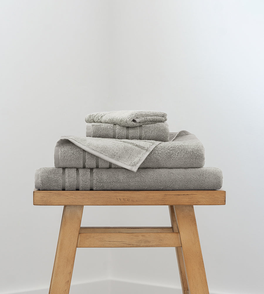 4-Piece Essentials Bundle — Harbor Gray