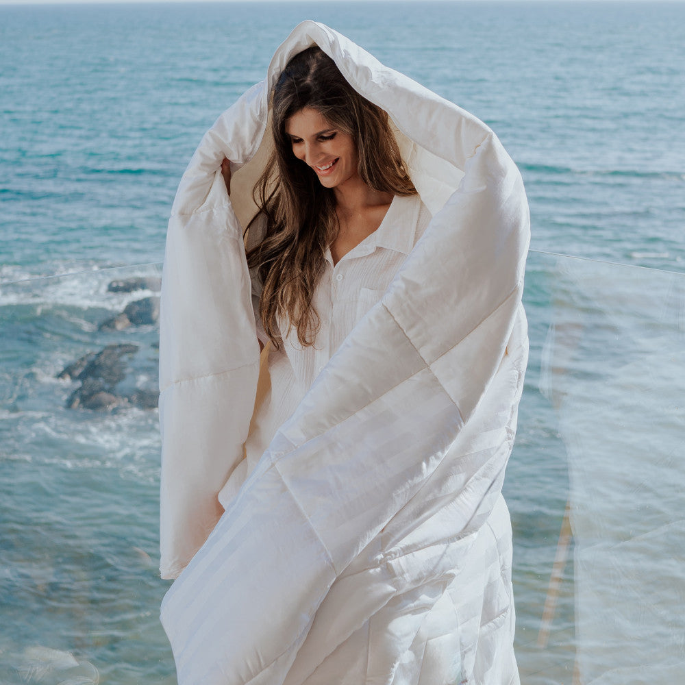 model wrapped in comforter~Full/Queen