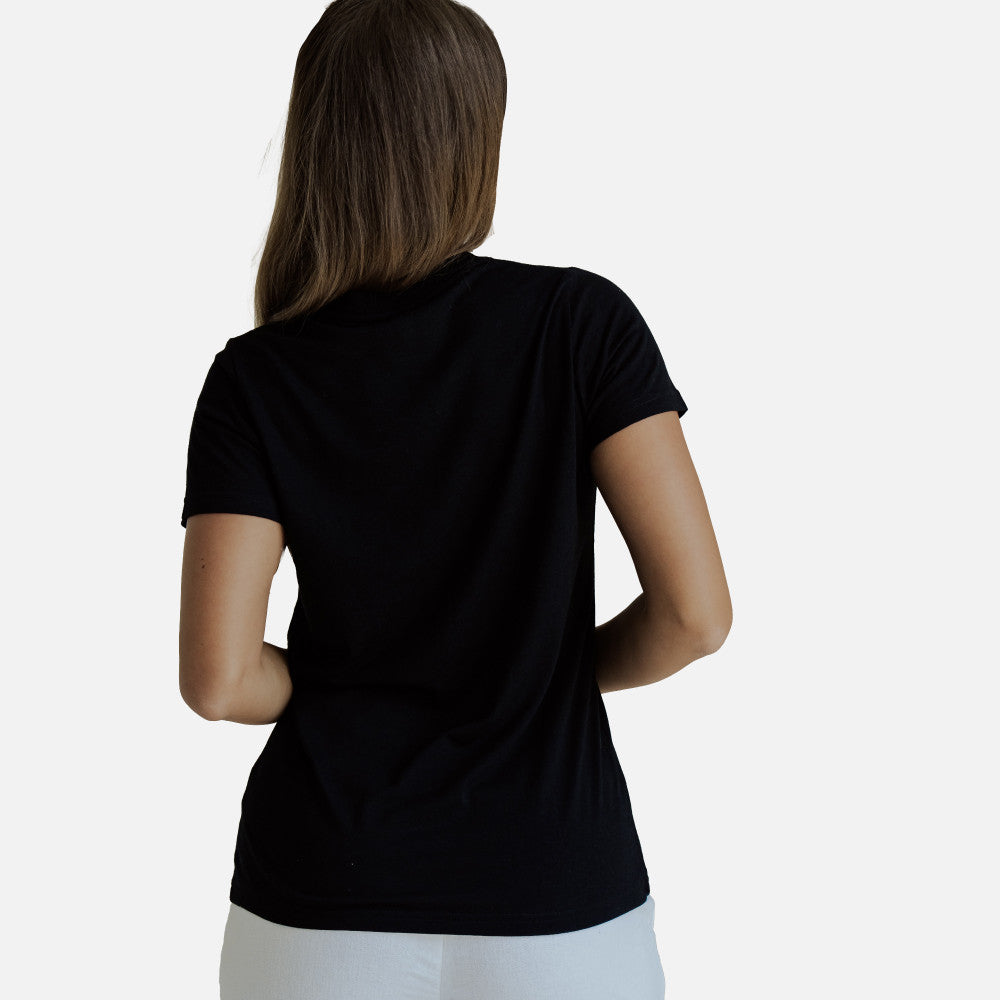 back view of model wearing black crew tee